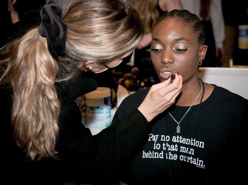 La Makeup Artist Saubhaya Makeup