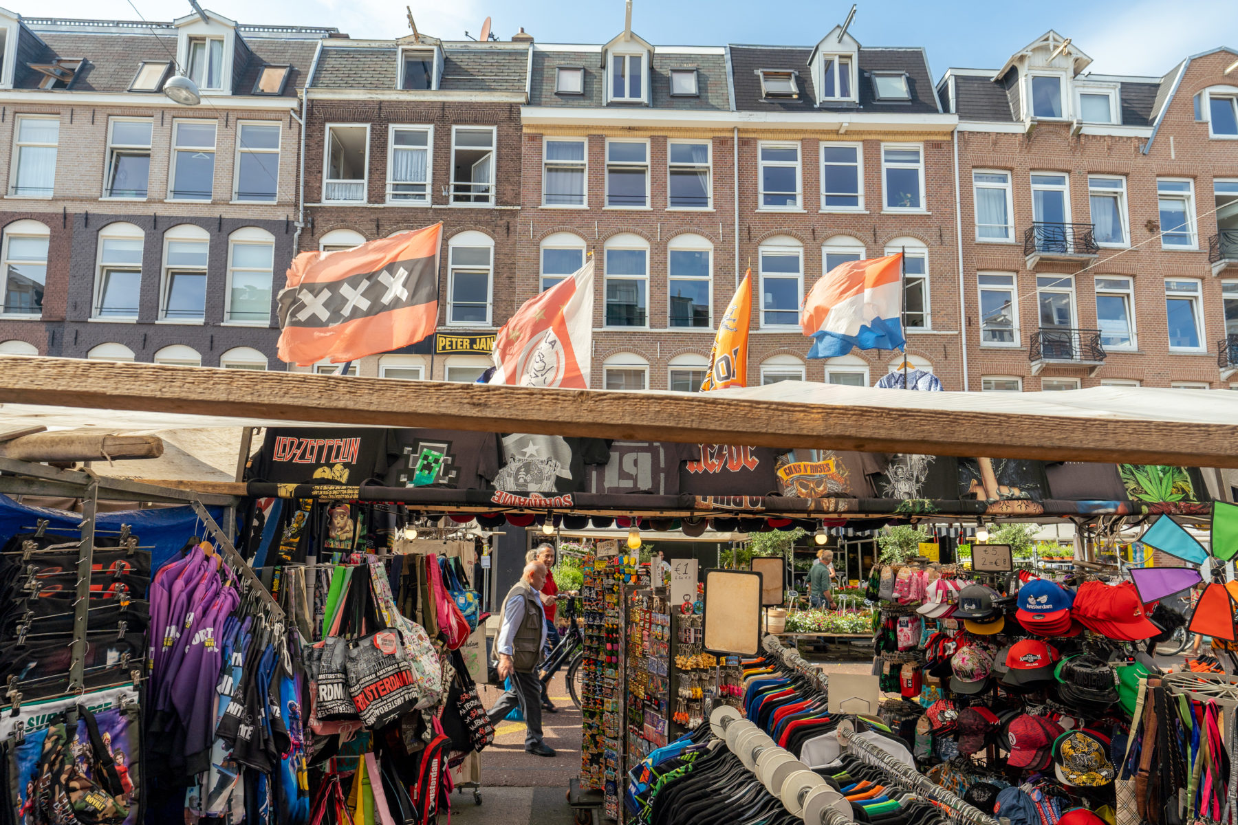 Amsterdam: 48 horas entre canales, tulipanes y bicicletas - albert-cuyp-market-amsterdam-48-horas-entre-canales-tulipanes-y-biciletas